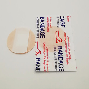 Pansement rond couleur chair 25 mm, résistant à l'eau, pour les petites coupures et les boutons, usage quotidien protecteur - Product Image 2