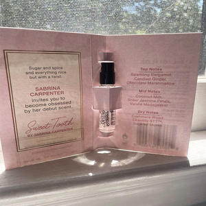 Porte-échantillons de parfum pliables en papier, écologiques et modernes, pour échantillons de 1 ml, 2 ml, 3 ml, personnalisables pour la remise des diplômes - Product Image 6