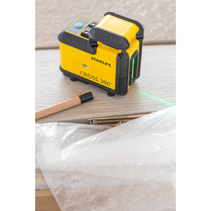 Fatmax Cross 360, Láser de Aluminio Industrial/Para Bricolaje, Haz Verde de 12 Líneas, Modelo MIS0030, Hecho en Italia - Product Image 2