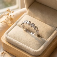 Bague Moissanite Personnalisée en Gros, en Argent Sterling 925, Sertie de Perles, Style Alliance Éternité pour Femme, Bijoux de Mariage et de Fiançailles