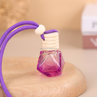 Diffuseur d'aromathérapie en verre triangulaire de haute qualité ZY Brand ZY-0010, modèle 8 ml, bouchon à vis, bouchon en bois, bouteilles avec impression sérigraphique