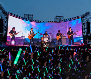 Pantalla LED de Alquiler para Exteriores Junchen P3.91, Precio de Fábrica, Brillo de 5000cd, Garantía de 3 Años, Resistente al Agua IP65, Resolución HDR 1080P - Product Image 5