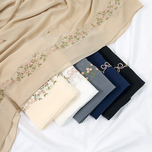 <span class=keywords><strong>Hijab</strong></span> in Chiffon alla Moda, Sciarpa Lunga con Ricamo Floreale, Turbante Islamico per Ramadan, Copricapo 170*70cm - Product Image 4