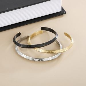 Bracelet manchette en acier inoxydable de haute qualité, nouveau design personnalisé, tendance 2024 - Product Image 4