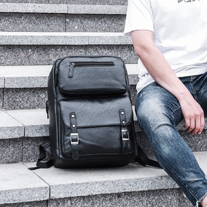Mochila de PU para Hombre, Bolso Casual para Portátil, Moderno y Elegante, de Gran Capacidad, para Viajes, de Poliéster, Impermeable, con Características Antirrobo - Product Image 1