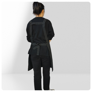 Tablier en toile personnalisé avec logo et lettrage - Vêtement de travail pour la restauration, les salons de thé, les cafés, les fleuristes et les boulangeries - Product Image 5