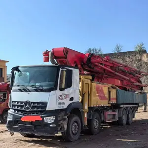 Camión bomba de hormigón usado camión bomba de hormigón 2021 Sanny 62m en Bennz