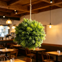 Boule de sapin artificielle verte à suspendre, plante artificielle sphérique, boule de topiaire avec corde pour la décoration de magasins, cafés, plafonds et maisons