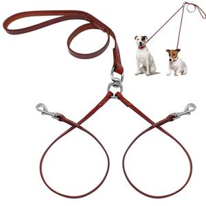 Guinzaglio doppio cane per due cani di piccola taglia in pelle con angolo di coppia doppio guinzaglio test per camminare e addestrare <span class=keywords><strong>2</strong></span> cani - Product Image 1