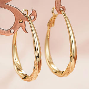 Pendientes de Aro Dorados de Oro Sólido de 18K, Clásicos para Mujer, Uso Diario, Talla Pequeña - Product Image 3