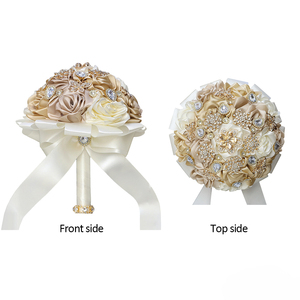 Bouquet de Flores de Seda Artificial com Broche de Ouro para Casamento, Bouquets de Cristal para Noivas e Festas - Product Image 3