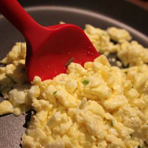 गैर छड़ी सिलिकॉन रंग सेट 3 टुकड़ा गर्मी प्रतिरोधी सहज रबर रंग रसोई के बर्तन - Product Image 3