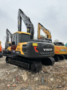 Pelleteuse d'occasion d'origine volvo ec140 volvo ec140d en vente avec de faibles heures de travail bon marché volvo140 en bon état - Product Image 3