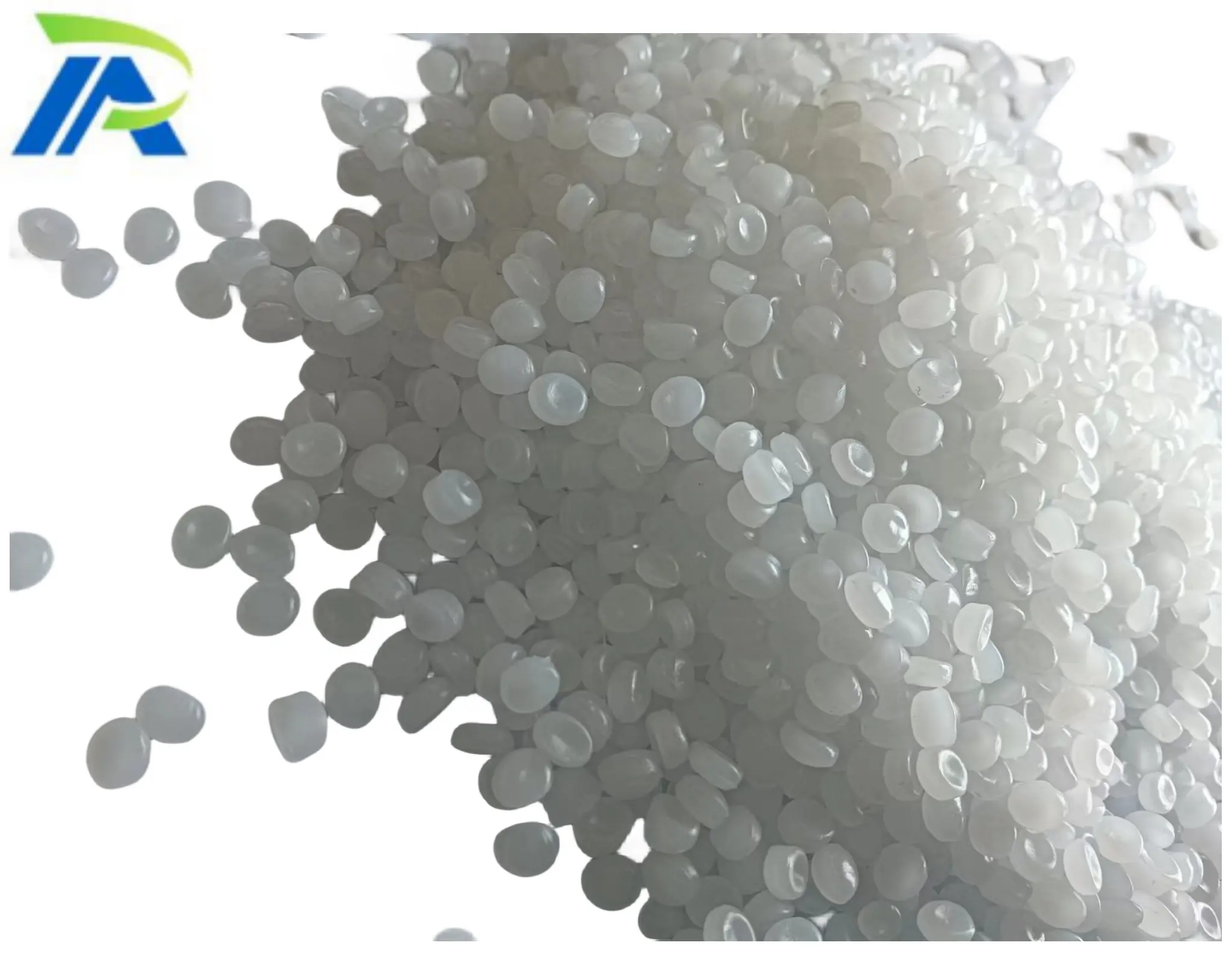 Precio barato redondo plástico reciclado blanco PP gránulos materia prima plástica partículas de resina de polipropileno con inyección