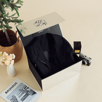 Boîtes rigides magnétiques recyclables à fente de luxe en carton découpé sur mesure avec revêtement UV pour sérum de soin de la peau