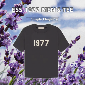 Camiseta de Manga Corta y Pantalones Cortos ESS 1977 de FOG Essentials para Hombre, 100% Algodón, Alta Calidad, Estilo Hip Hop de Moda Urbana - Venta al por Mayor - Product Image 3