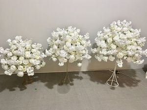 Nouvelle Boule de Fleurs Artificielles Blanches en Forme d'Hirondelle Volante pour Décoration de Scène de Mariage, Arrangement de Demande en Mariage, Fiançailles et Décoration d'Intérieur - Product Image 5