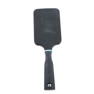 Brosse à cheveux pagaie ronde et noire, en plastique, carrée, personnalisée, bonne viscosité l'air - Product Image 4