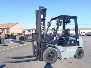 Chariot élévateur de moteur diesel de terrain accidenté de la CPCD35Y-4WD 3.5 tonnes Offre Spéciale les chariots élévateurs 4WD vendus directement par l'usine - Product Image 2