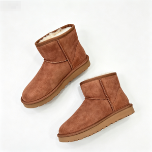 Botas de Invierno de Piel de Oveja Marrón, Estilo Slip-On, con Forro de Felpa, Punta Redonda, Suela de Goma, Diseño Plano Acolchado - Product Image 2