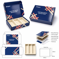 Boîte d'expédition personnalisée en carton ondulé E-Flute brillant avec insert à 3 fentes pour coffrets cadeaux de vêtements