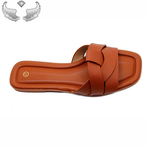 Sandalias y Pantuflas de Playa Modernas, Cómodas y Casuales para Mujer, Verano 2026 - Product Image 3