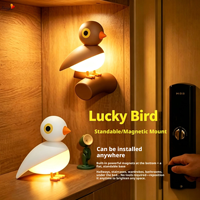Veilleuse en forme d'oiseau porte-bonheur en ABS avec support magnétique, rechargeable et capteur de présence humaine pour usage domestique et festif