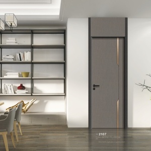 Puerta de plástico interior de madera maciza personalizada para edificio de oficinas, Villa, dormitorio, salón, acabado resistente al agua, tamaño personalizado - Product Image 5