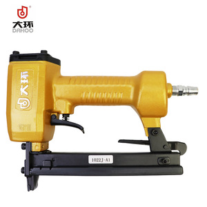 Cloueuse pneumatique à grande anse 1013J, série 1022, modèle F30 pour le travail du bois - Product Image 3
