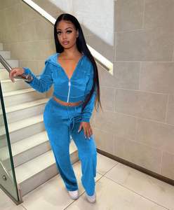 Ensemble de survêtement en <span class=keywords><strong>velours</strong></span> pour femmes, sweat à capuche, haut court, <span class=keywords><strong>pantalon</strong></span> de jogging à cordon, ensemble deux pièces, <span class=keywords><strong>pantalon</strong></span> décontracté en <span class=keywords><strong>velours</strong></span> pour femmes - Product Image 2