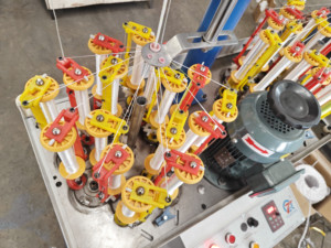 90 सीरी 16 स्पिंडल इलास्टिक कॉर्ड बैंड ब्रेडिंग मशीन - Product Image 3