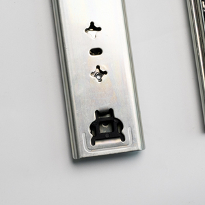 Glissières de tiroir robustes 31-50 kg 53 mm, télescopiques verrouillables pour <span class=keywords><strong>armoire</strong></span>, glissières à roulement industriel robustes - Product Image 3