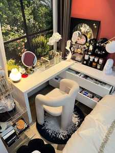 Tabouret de maquillage moderne en métal crème avec dossier Table de manucure Coiffeuse pour maison Chambre à coucher Boutique de manucure pour salon - Product Image 3