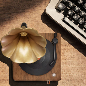 Ретро-колонка T15, 3-в-1: AUX, радио и винтажный граммофон-проигрыватель с медным рупором - Product Image 2