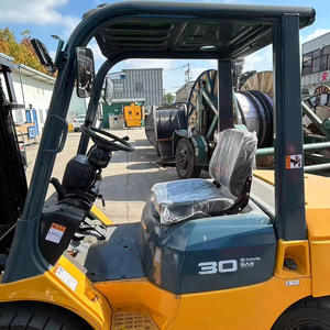 מלגזה דיזל משומשת למכירה, מלגזה יפנית מקורית בעלת מנוע בעירה פנימית, טויוטה FD30, 3 טון, מחיר נמוך למכירה - Product Image 6