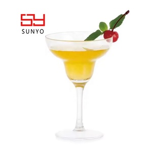 SUNYO precio de fábrica tallo largo claro grandes tazas de <span class=keywords><strong>Margarita</strong></span> Cóctel único Martini gafas <span class=keywords><strong>Margarita</strong></span> <span class=keywords><strong>Bar</strong></span> vidrio para <span class=keywords><strong>Bar</strong></span> y Club - Product Image 2