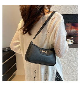 Yeni ucuz Premium doku sıcak satış taşınabilir yaz yay koltukaltı çanta <span class=keywords><strong>Pu</strong></span> 2025 çanta omuz çantası - Product Image 6