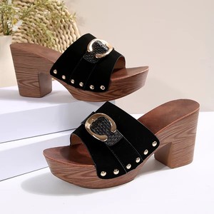 Sandalias de tacón de bloque de madera para mujer, con remaches, hebilla, punta redonda, plataforma, sin cordones, estilo mule, zapatos casuales de verano - Product Image 4