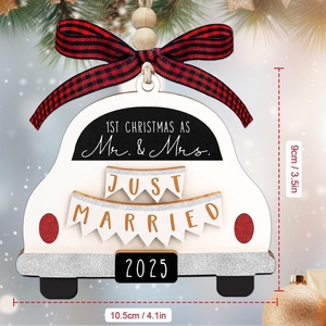 2025 primo natale sposato ornamento di legno il nostro primo natale come Mr e Mrs per le coppie - Product Image 4