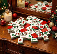 Ensemble de Mahjong de Noël de luxe, 160 pièces, tuiles en acrylique de 32 mm à dos rouge, tapis en forme d'éventail bleu marine, jeu de casino, cadeau de Noël, 4 joueurs