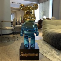 Sculpture d'art en résine peinte à la main, motif Ours Violent de dessin animé tendance, tirelire pour meuble TV de salon, décoration d'intérieur haut de gamme de luxe léger