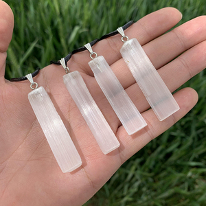 प्राकृतिक सफेद Selenite क्रिस्टल लाठी लटकन हार के लिए बिक्री - Product Image 2