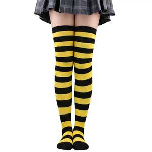 Chaussettes de Noël I-0094, chaussettes rayées jusqu'aux cuisses, bas pour femmes, bas japonais, chaussettes de fête d'Halloween - Product Image 4