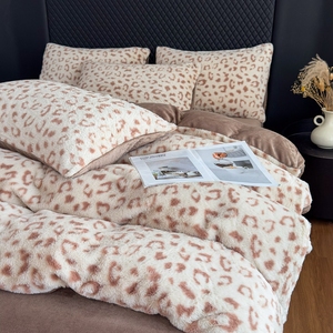 Articles de literie à motifs floraux de dessins animés, draps, taies d'oreiller, ensembles de housses de couette - Product Image 5
