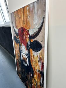 Pintura al óleo de toro texturizada pintada a mano. Esta obra de arte mural es 100% pintada a mano por artistas profesionales. - Product Image 6