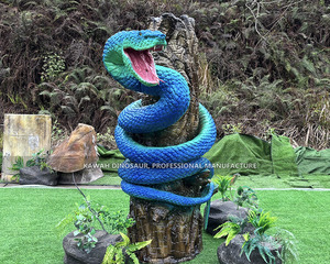 Statua Realistica di Serpente Avvolto Intorno ad un Albero Simulato, Animali Animatronici Personalizzati - Product Image 2