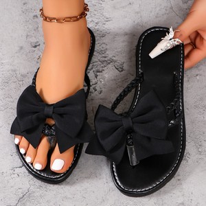 Nouvelles <span class=keywords><strong>tongs</strong></span> d'été 2026 pour femmes européennes et américaines, grande taille 43, tendance mode, ouvertes pour la plage, avec nœud décoratif - Product Image 2