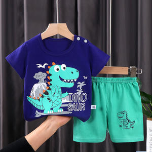 Ensemble décontracté d'été pour bébé en coton 2 pièces T-shirt et short avec motif de dessin animé pour nourrissons et tout-petits - Product Image 5