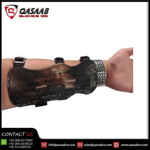 Nouveau protège-bras de tir à l'arc en cuir PU réglable 2026, accessoire de tir à l'arc, vêtement de protection OEM - Product Image 5