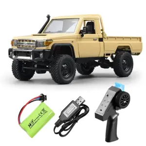 IQOEM Mn82 2.4g Rc uzaktan kumandalı Model araba 46 derece tırmanma Off-road araç Lc79 kamyonet farlar ile hediye oyuncaklar